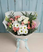 Букет цветов из:  Розы, Лизиантусы и Хризантемы #REPLACE_PRED# Зеленогорске