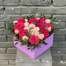 Цветочная композиция из Розы в коробке #REPLACE_PRED# Зеленогорске