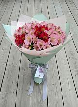 Букет цветов из:  Альстромерии в Зеленогорске