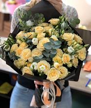 Букет цветов из:  Розы и Лизиантусы #REPLACE_PRED# Зеленогорске
