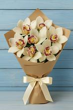 Букет цветов из:  Орхидеи и Розы в Зеленогорске